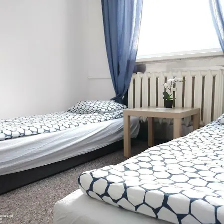 Apartament Wrzeszcz 23 Δωμάτια σε οικογενειακή κατοικία *